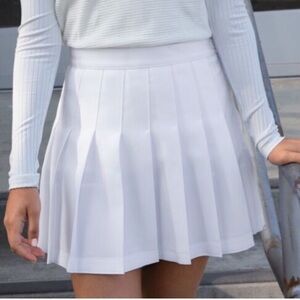 Hollister California Ultra Rise White Pleated Mini Skirt